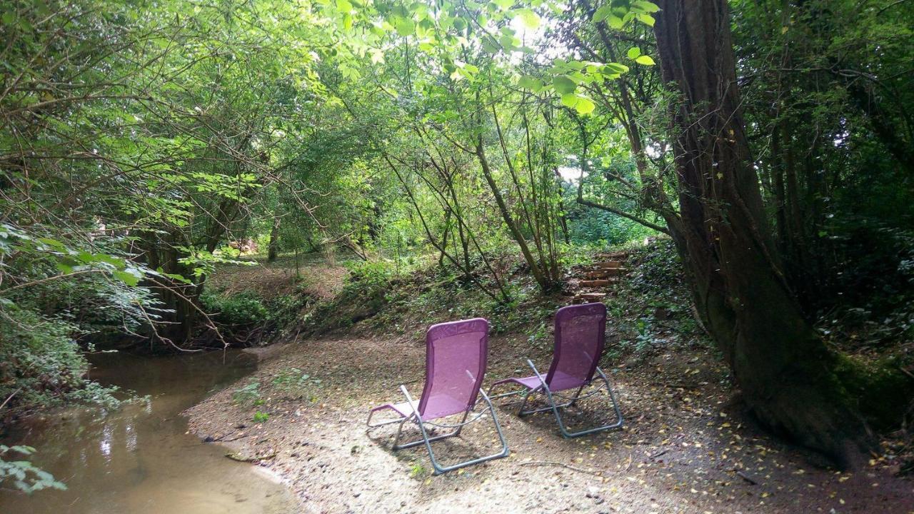 Domaine Pastel Bed & Breakfast Besson ภายนอก รูปภาพ
